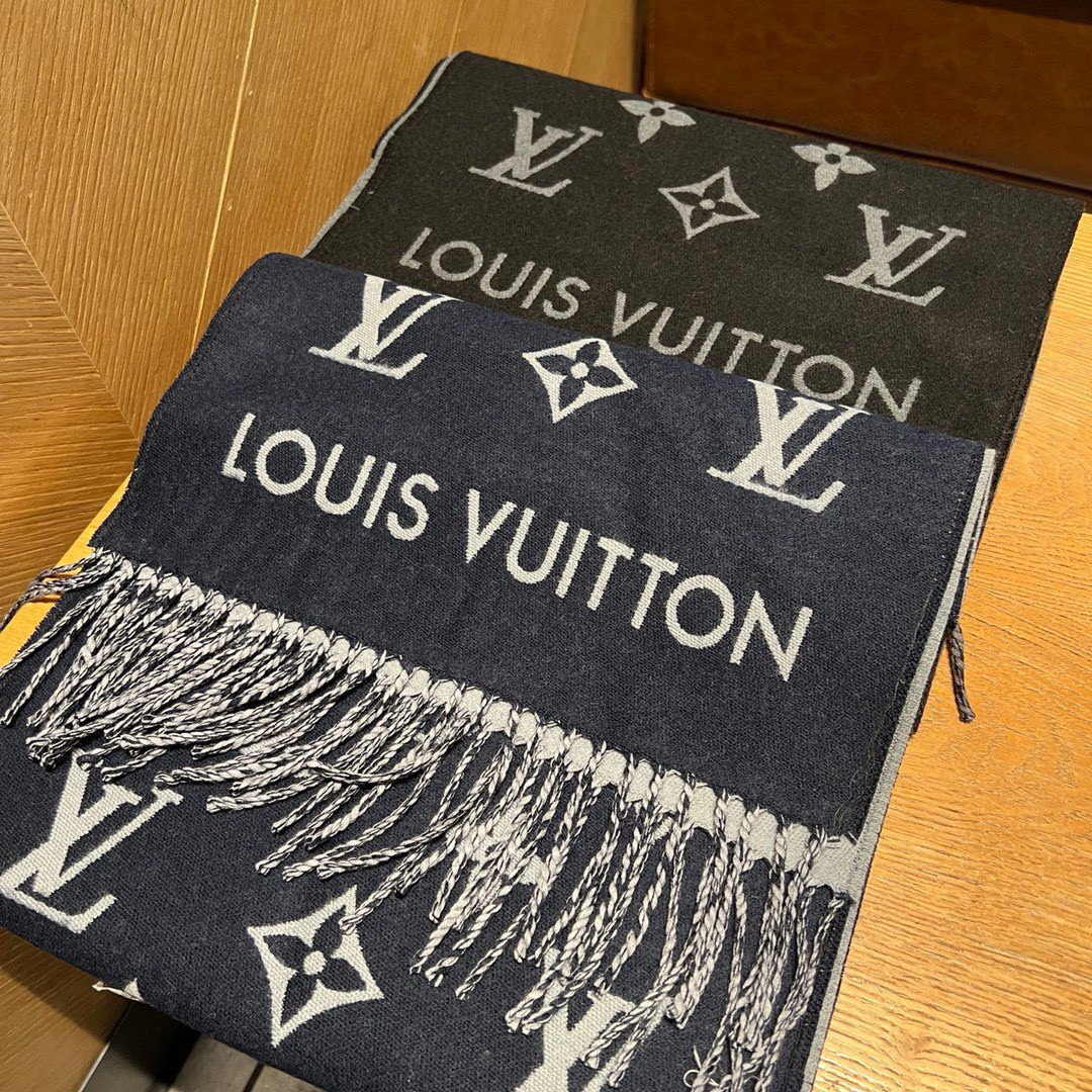 l0*is V*t0n monogram scarf 34x186cm 100% wool tassel trim