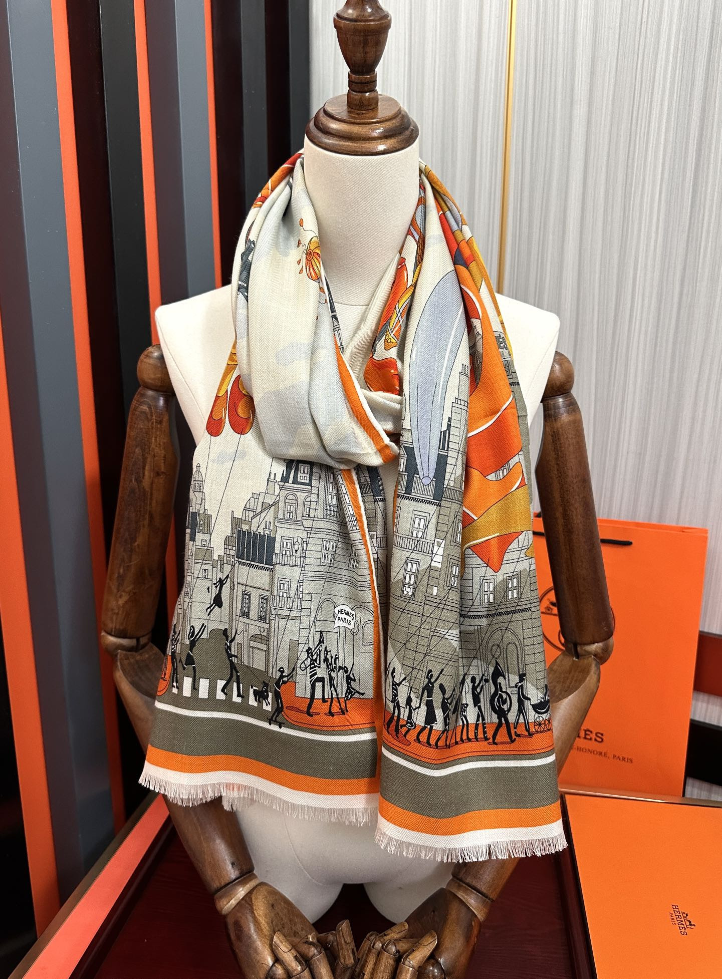 H**mes scarf 65x185cm