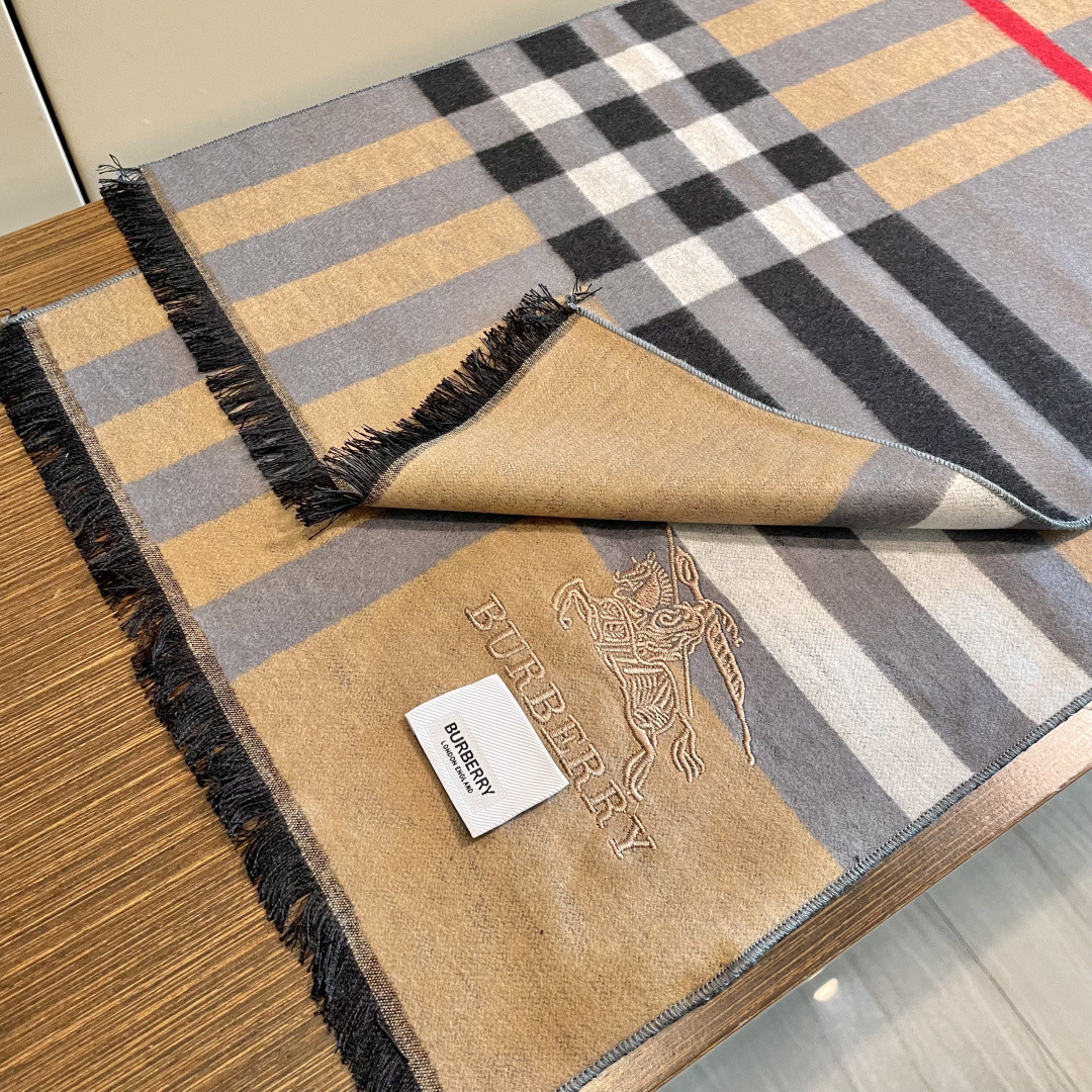 B**rry scarf 45x180cm