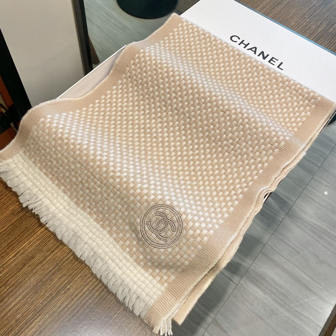 Ch*el scarf 35x200cm 100% wool