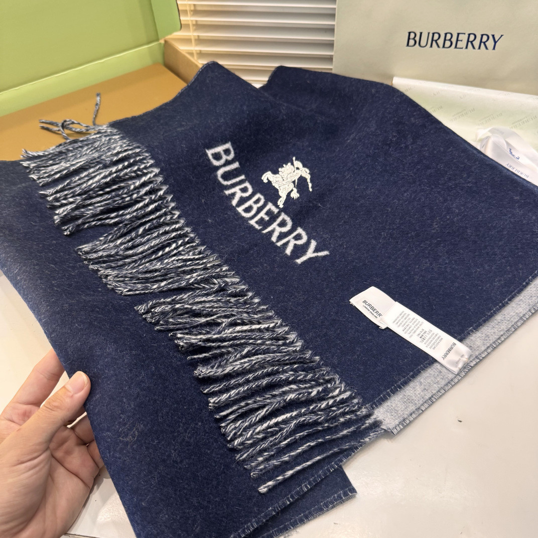 B**rry scarf 48x190cm