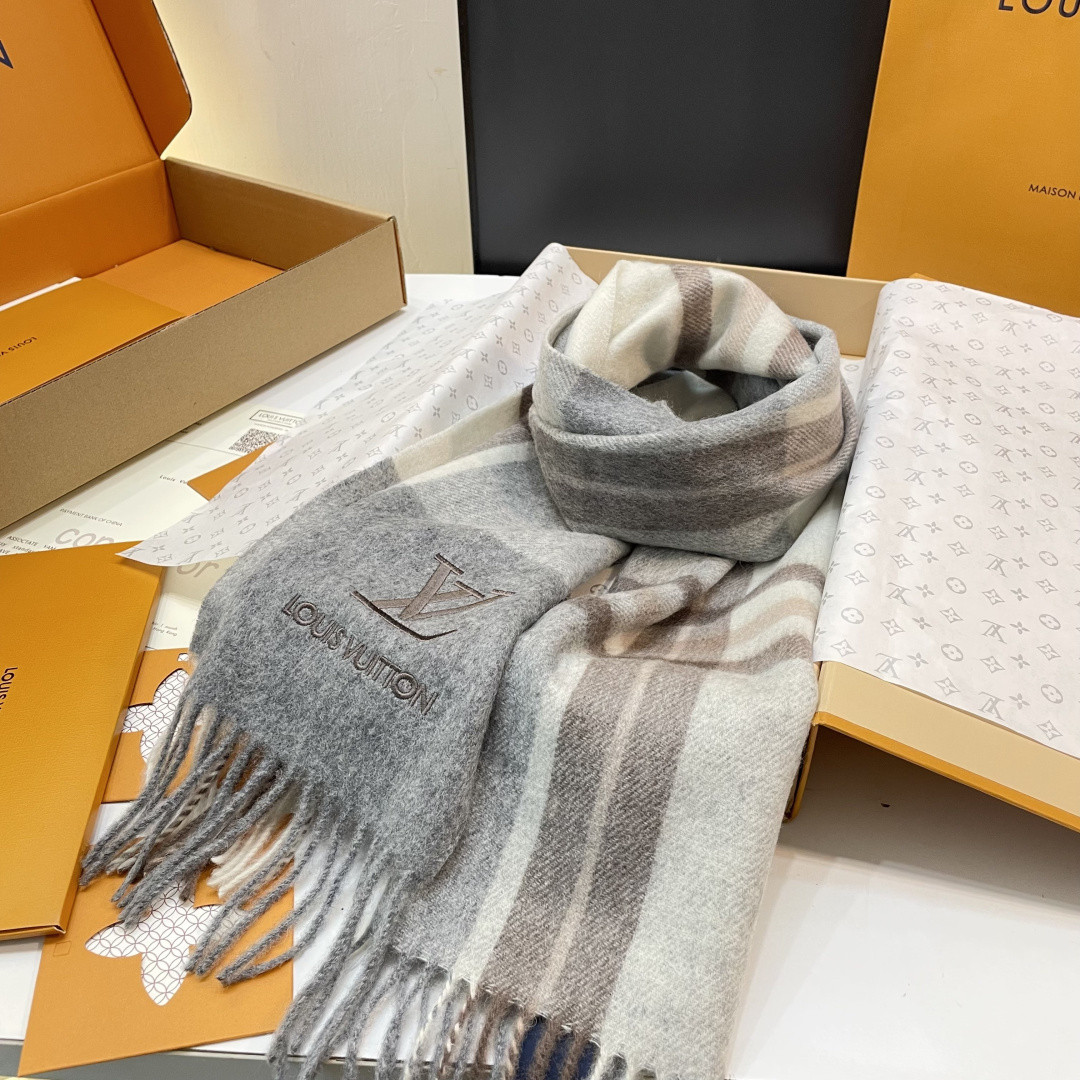 l0*is V*t0n scarf 30x180cm