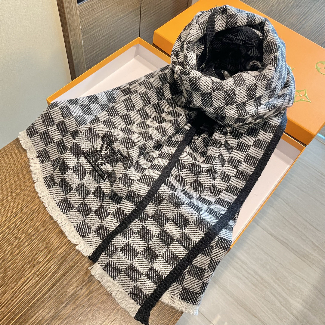 l0*is V*t0n checkered scarf 35x200cm 100% cashmere