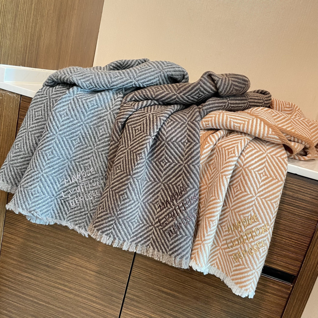 l0*is V*t0n scarf 35x200cm 100% cashmere