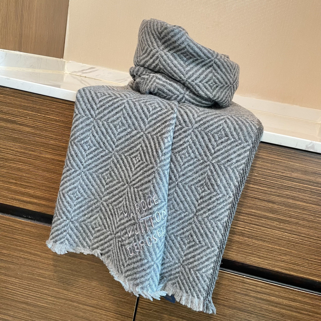 l0*is V*t0n scarf 35x200cm 100% cashmere