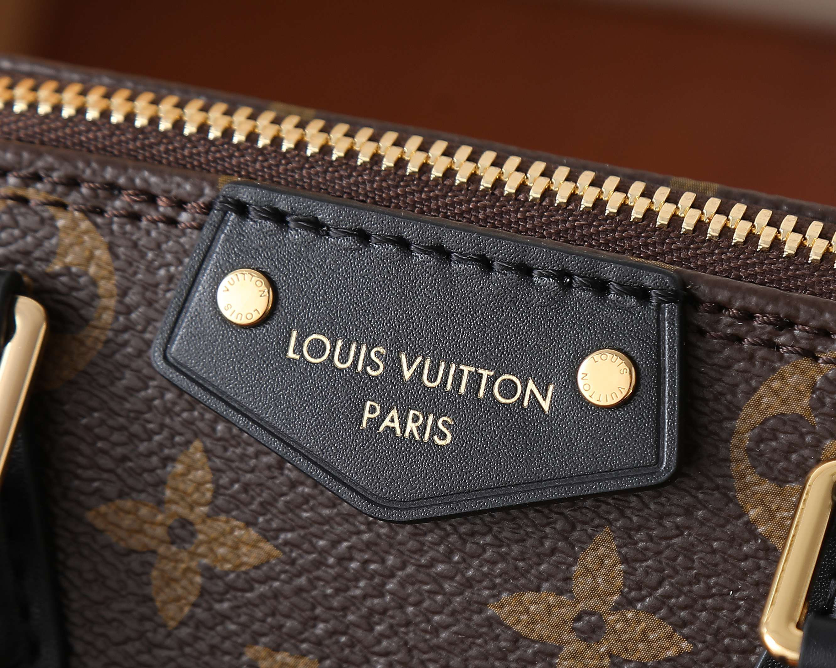 LV ALMA TRUNK BB Handbag M26084 19x11x22cm