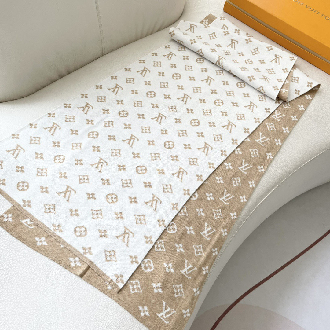 l0*is V*t0n scarf 32x180cm