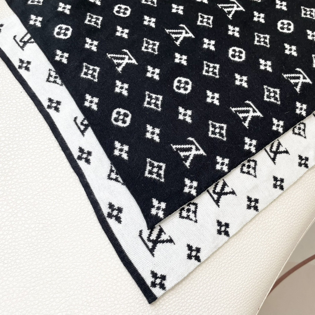 l0*is V*t0n scarf 32x180cm