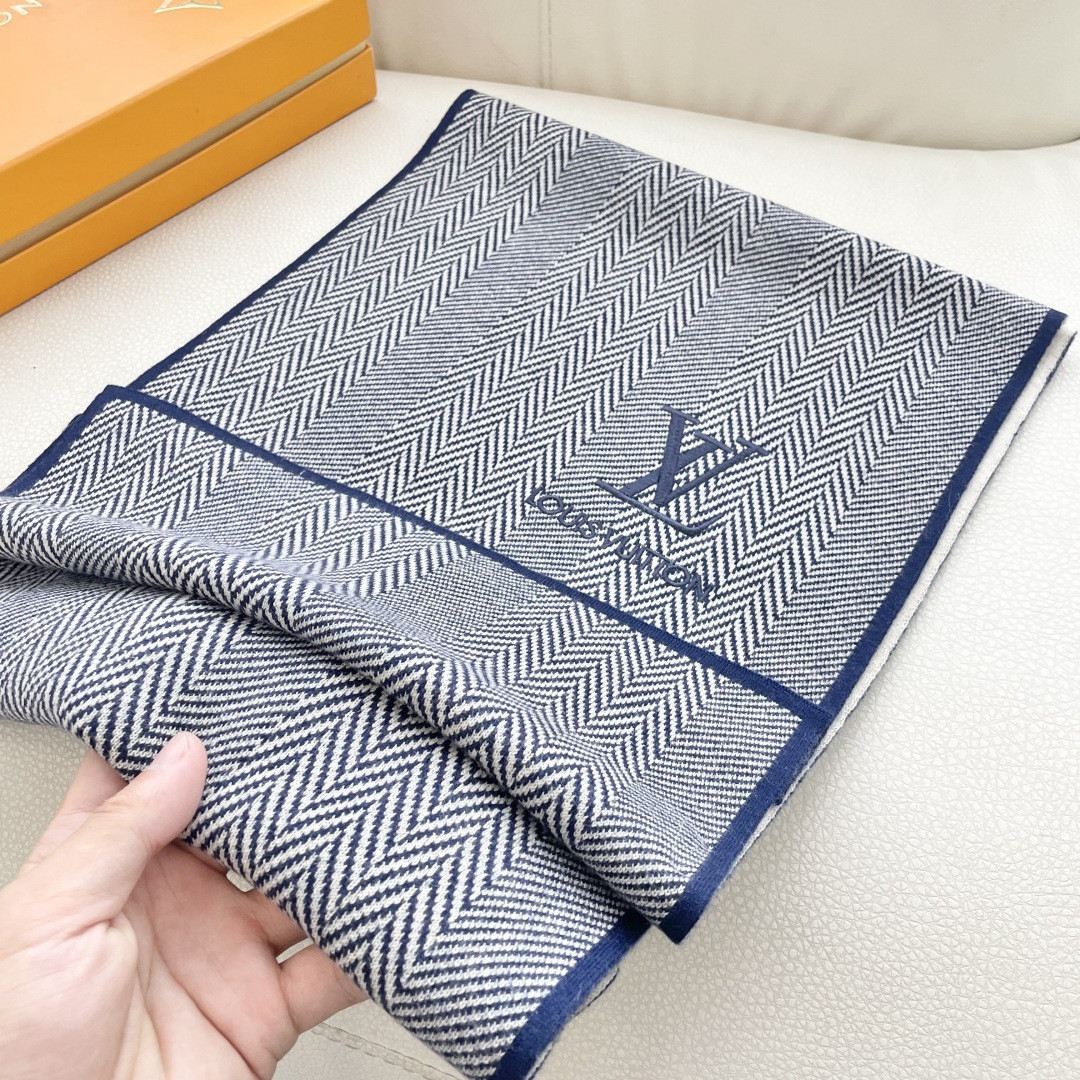 l0*is V*t0n scarf 32x180cm 100% knitted cashmere