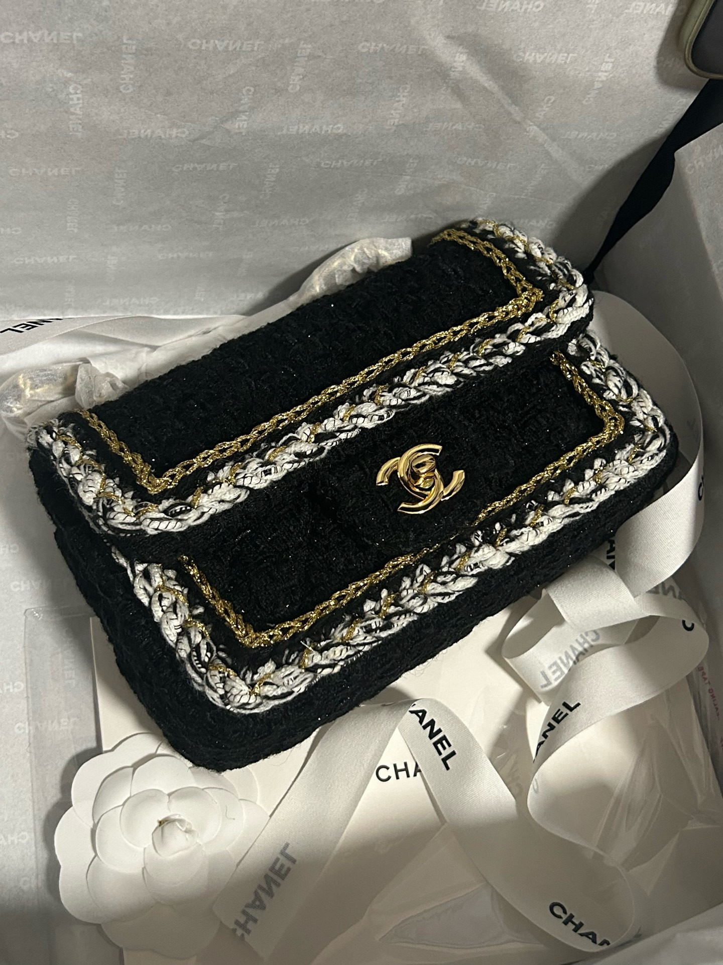 Ch*el mini classic handbag 12x20x6cm