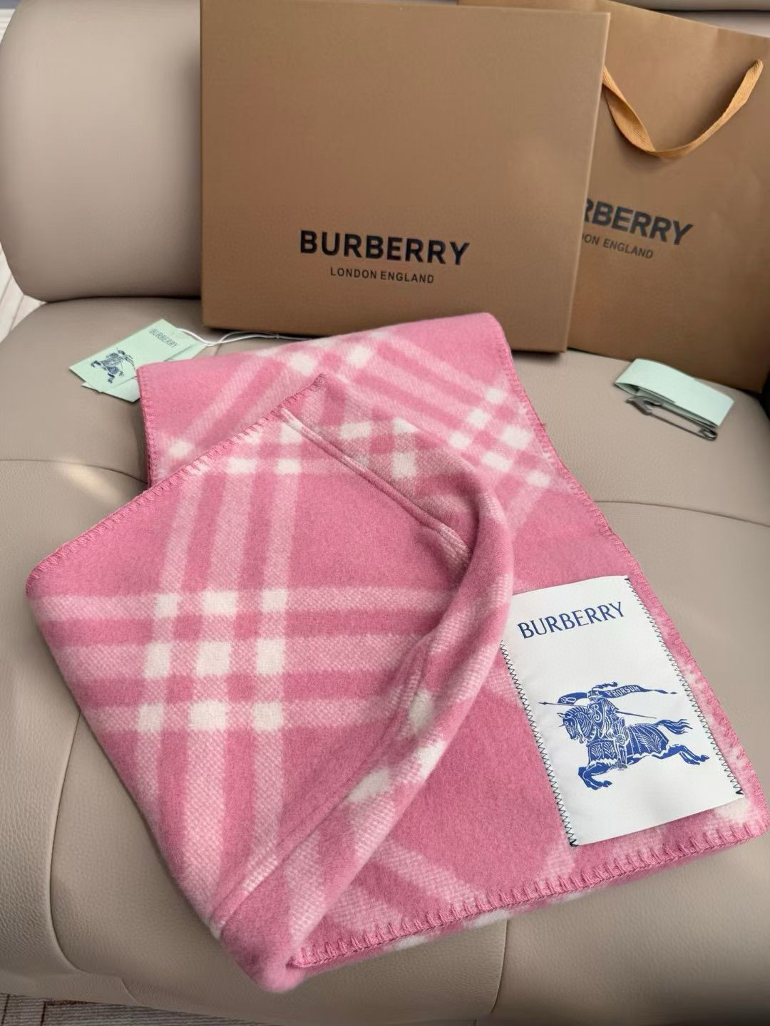 B**rry scarf 30x195cm