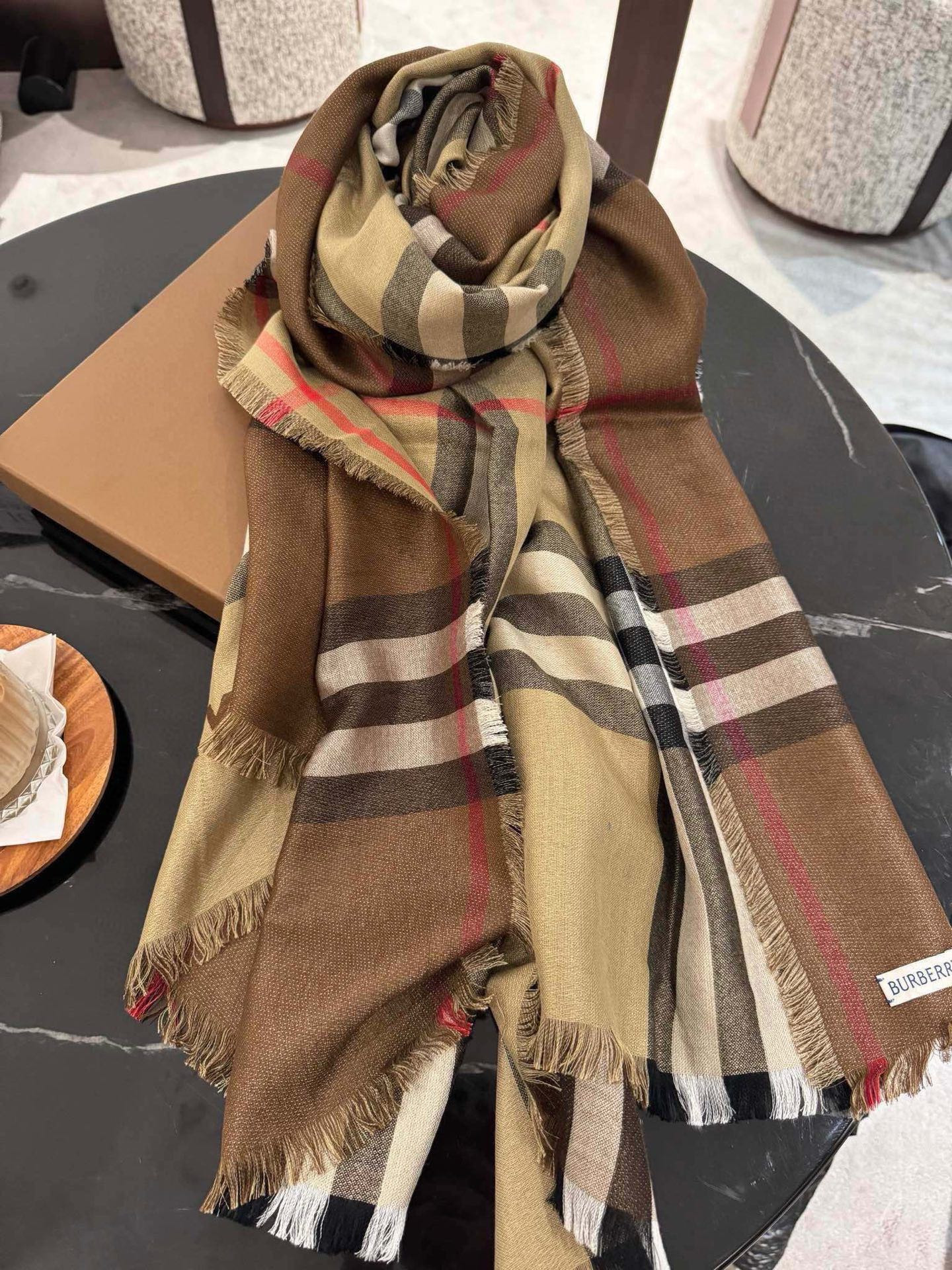 B**rry scarf 70x220cm