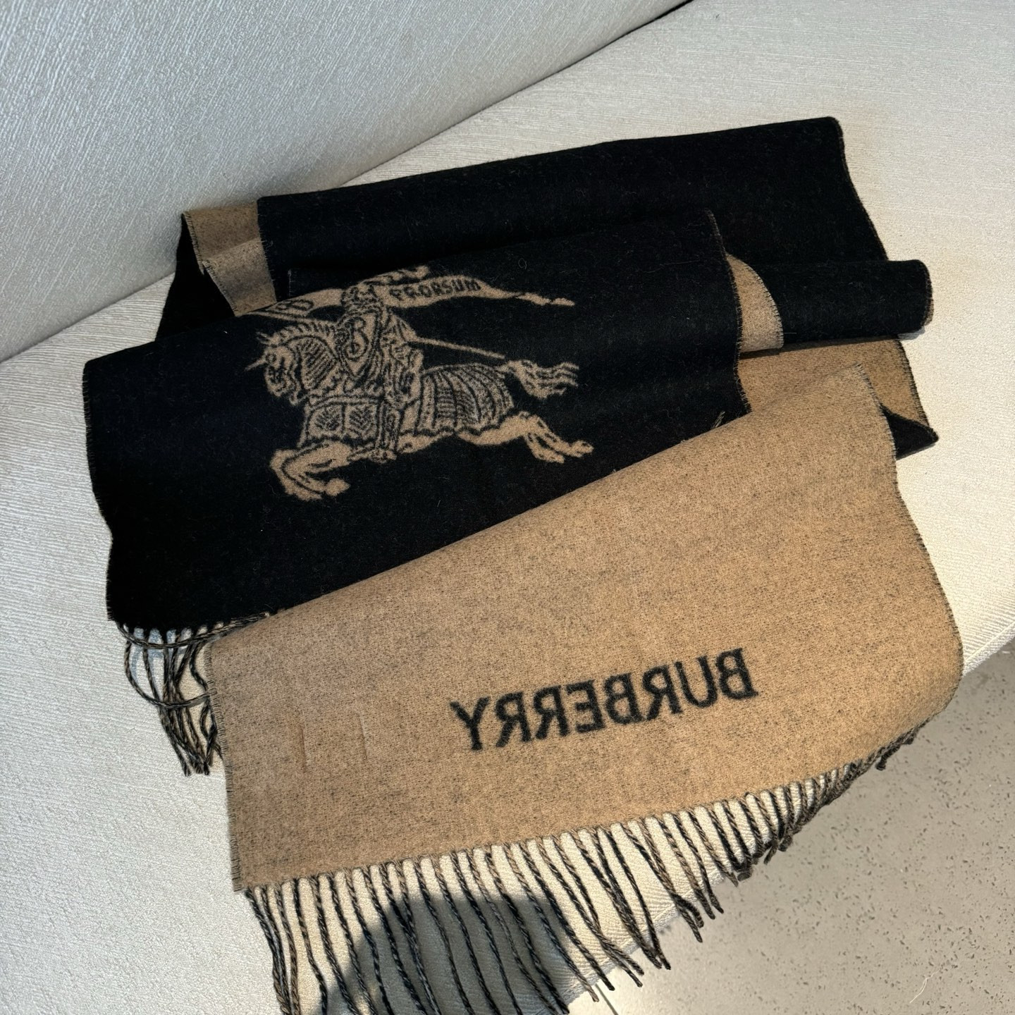 B**rry reversible ekd cashmere scarf 32x180cm 100% wool