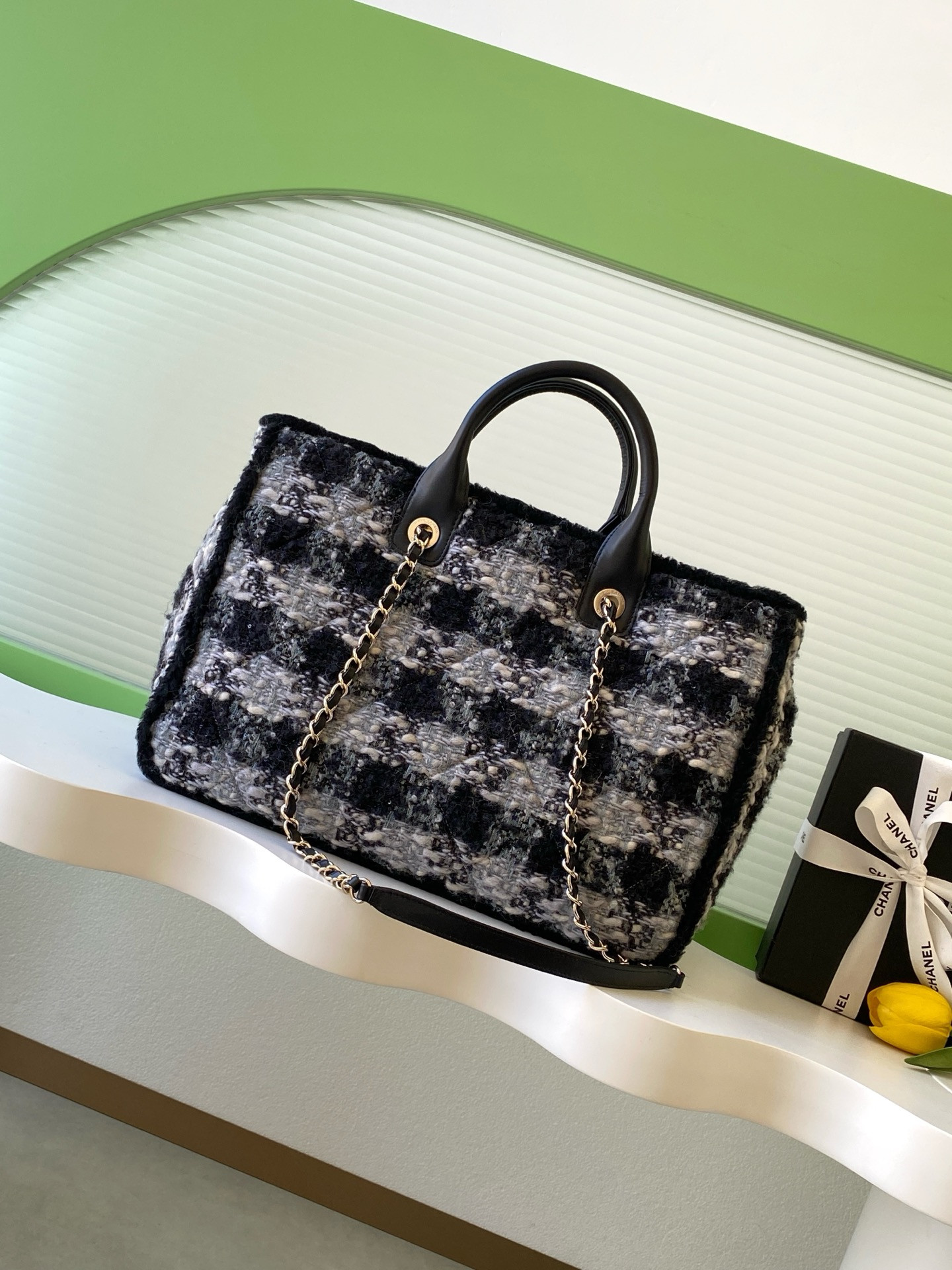 Ch*el shopping bag 27.5x39.5x16cm