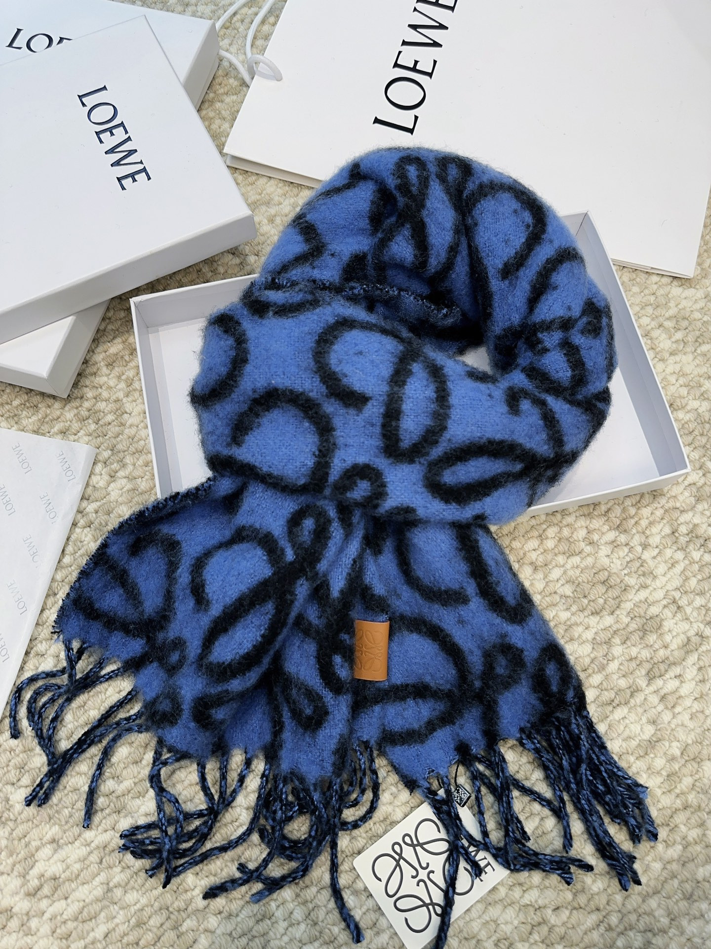 L0ew* scarf 36x186cm