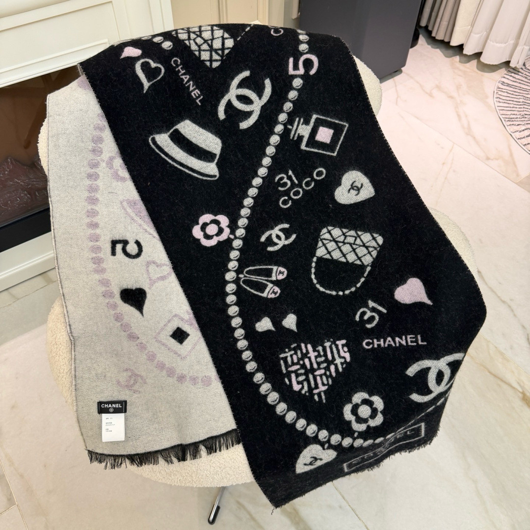 Ch*el scarf 50x200cm 100% cashmere