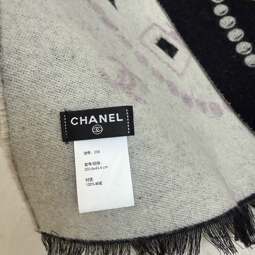 Ch*el scarf 50x200cm 100% cashmere