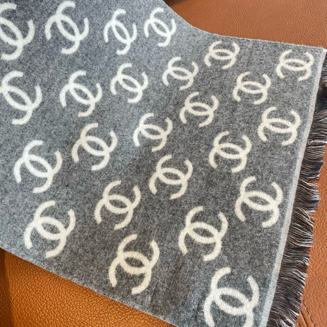 Ch*el scarf 35x180cm 95% wool 5% cashmere