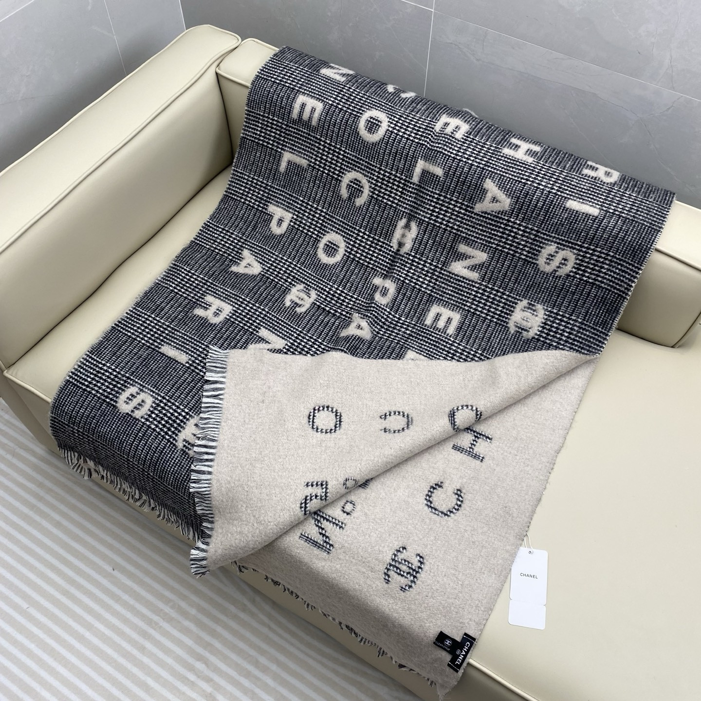 Ch*el scarf 60x190cm