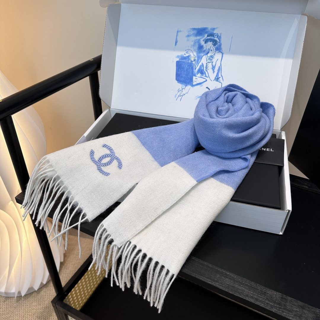 Ch*el scarf 35x180cm