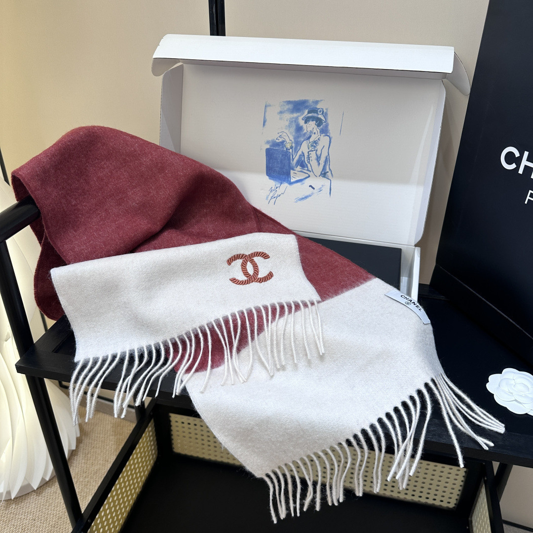 Ch*el scarf 35x180cm