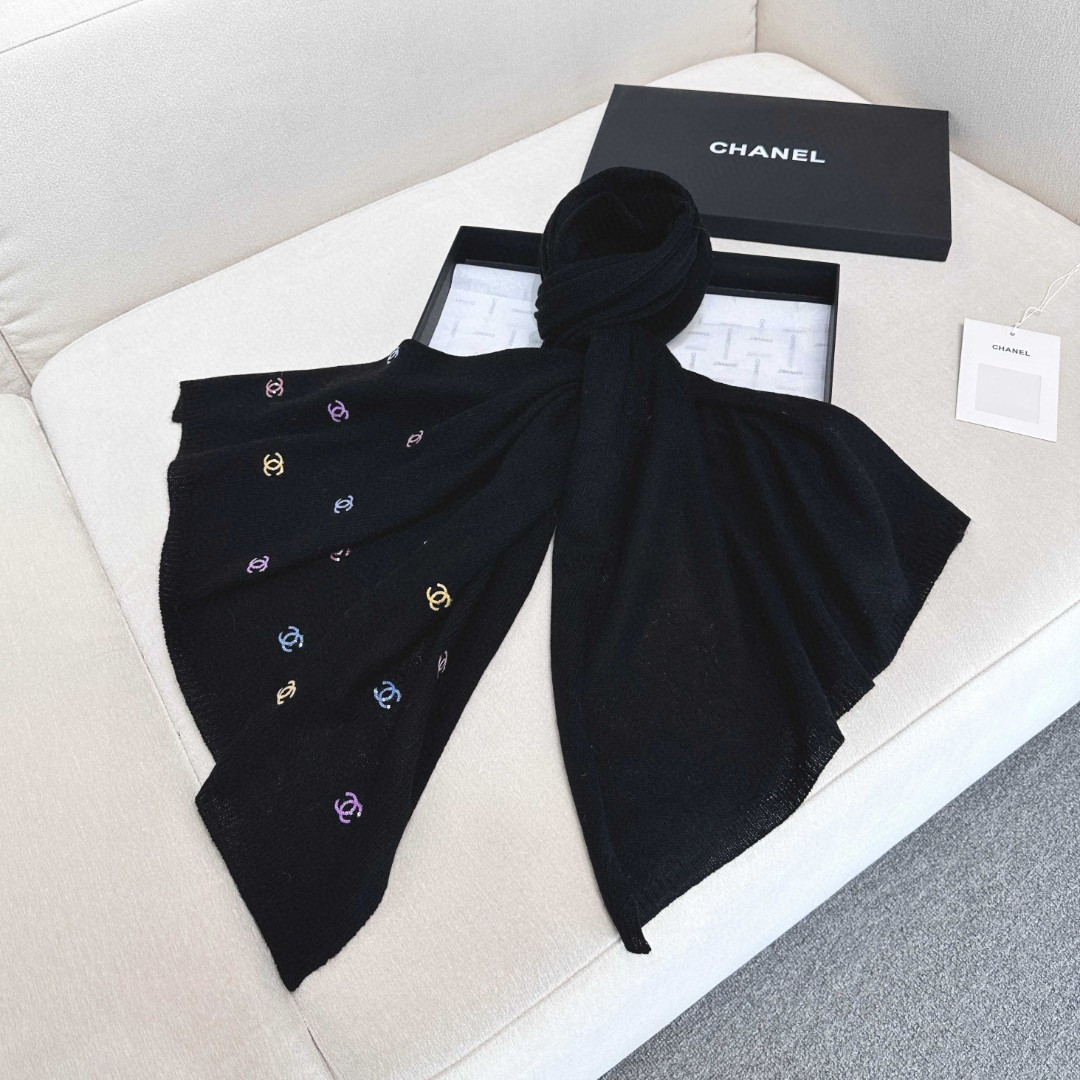 Ch*el scarf 65x180cm 60% cashmere 40% mulberry silk
