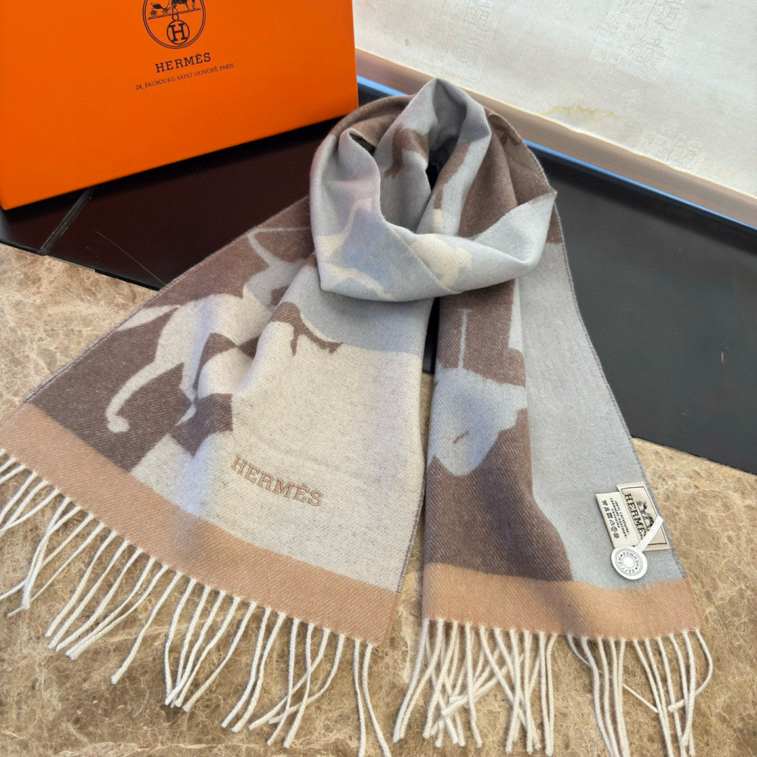 H**mes scarf 30x168cm