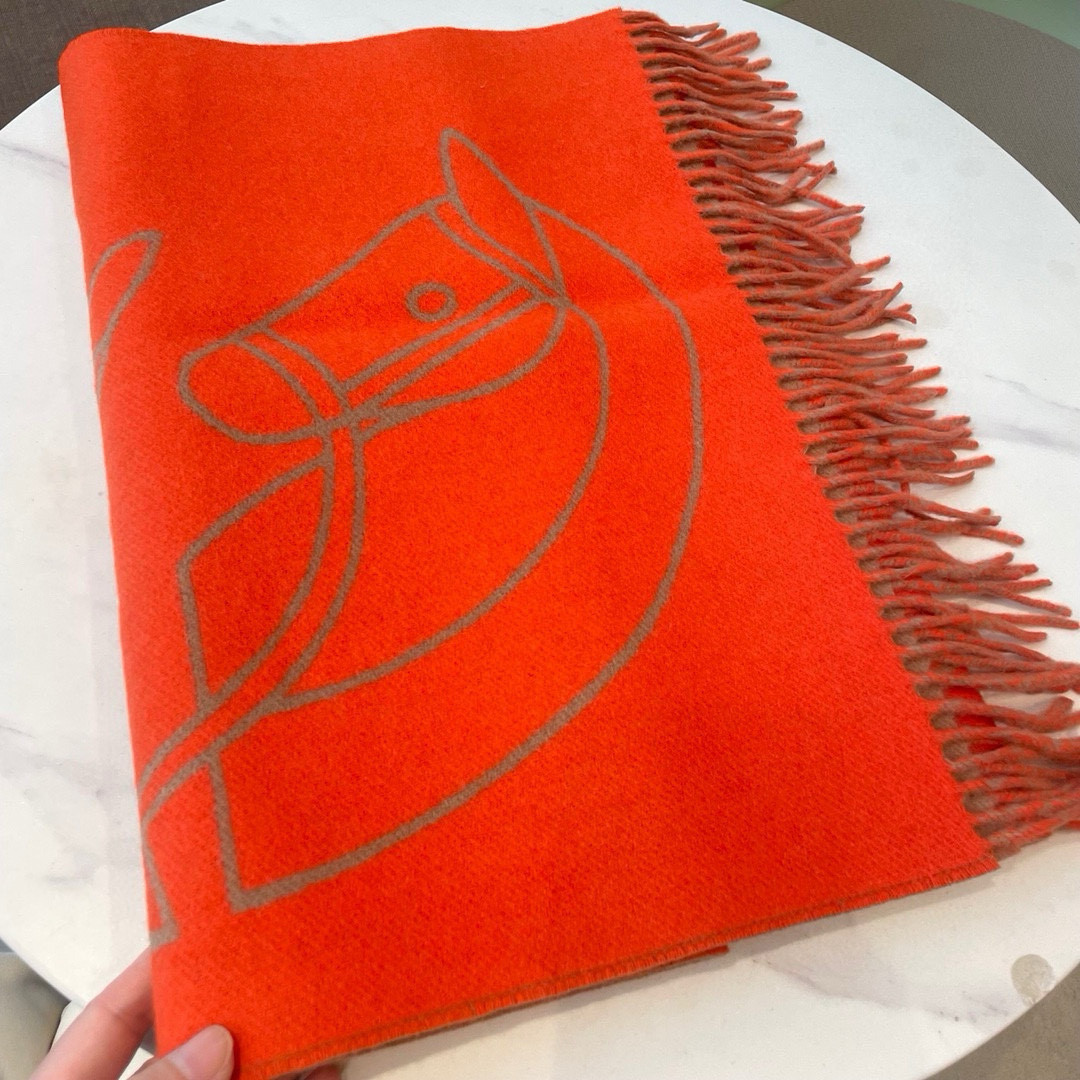 H**mes scarf 40x195cm