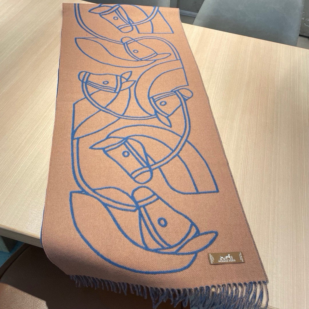 H**mes scarf 40x195cm