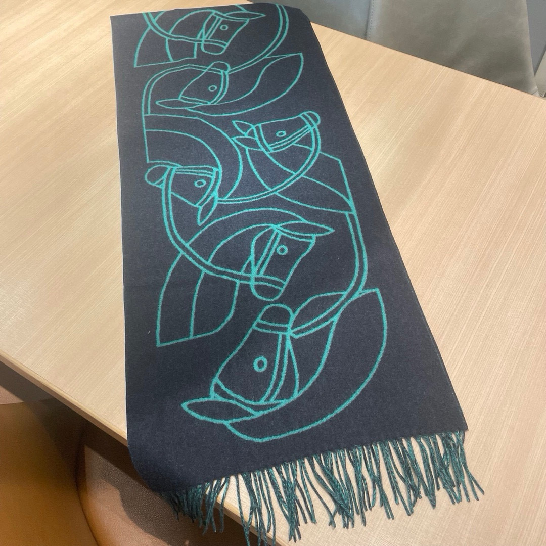 H**mes scarf 40x195cm