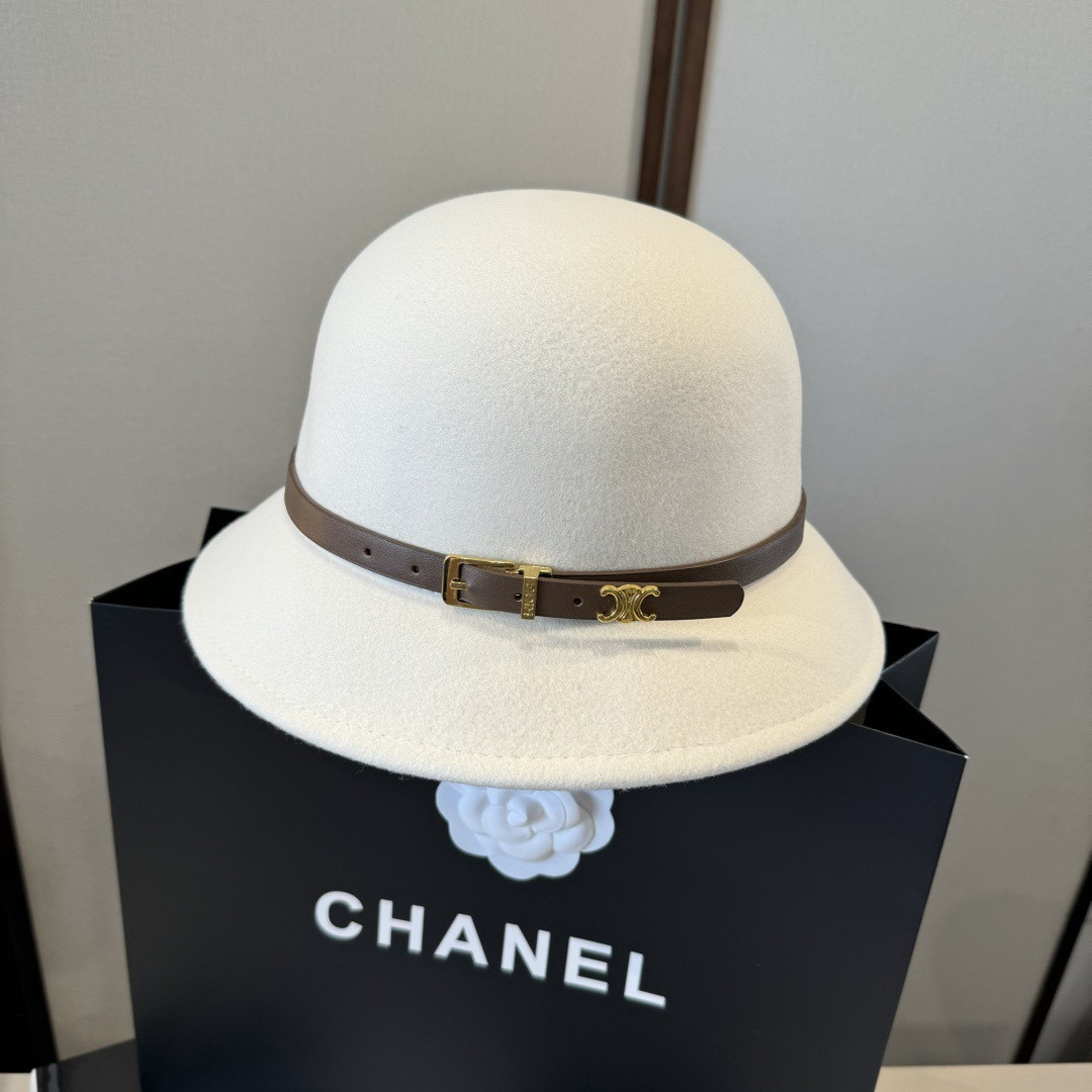 Ce**e bucket hat 100% wool 57cm head circumference