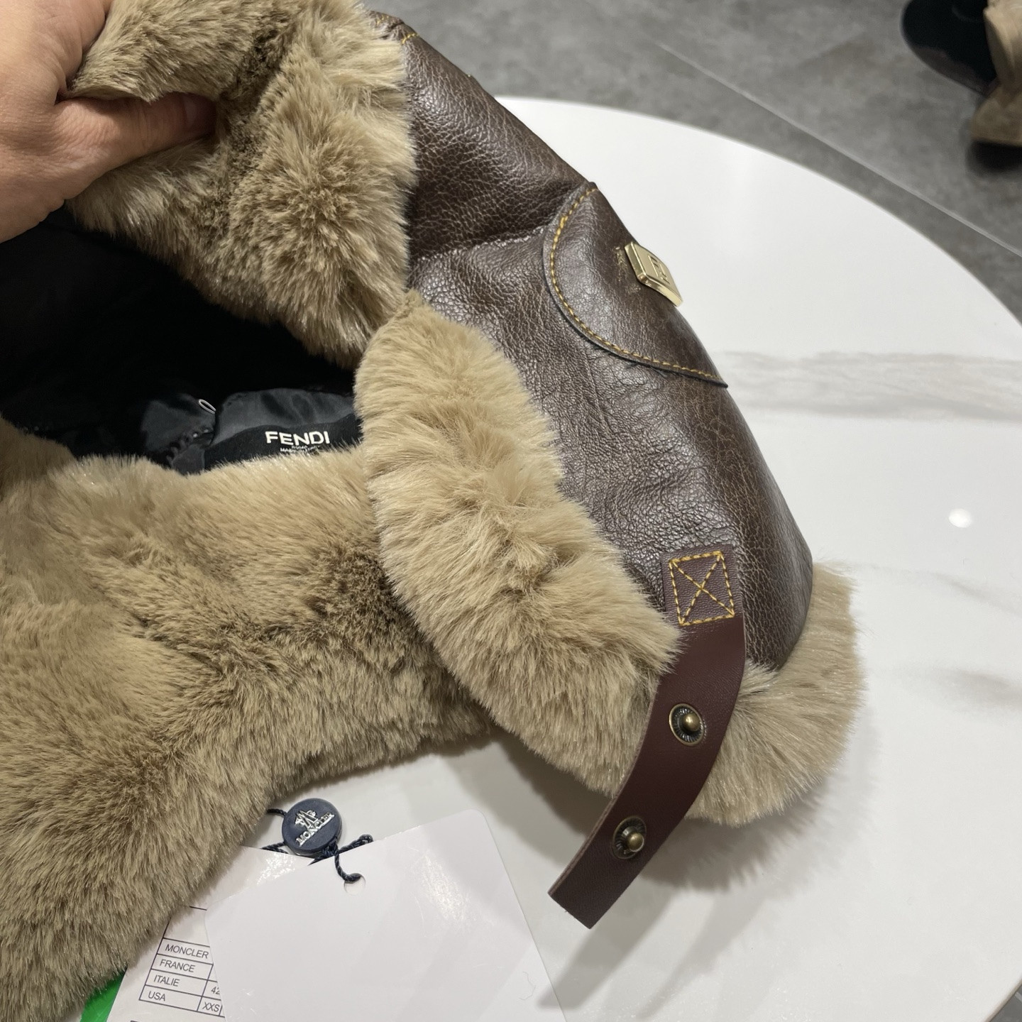 F**di trapper hat