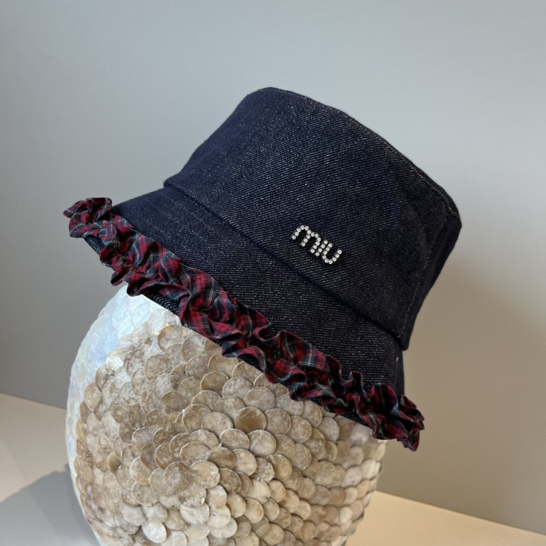 M1v M1v bucket hat 57cm head circumference