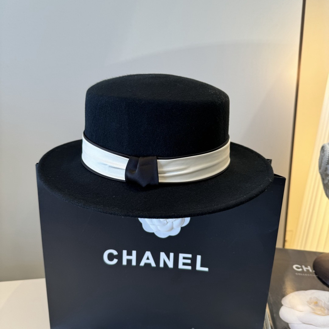 Ch*el wool felt hat 57cm head circumference