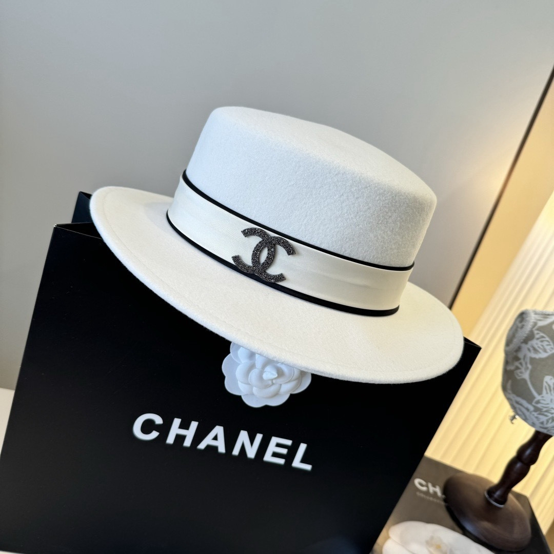 Ch*el wool felt hat 57cm head circumference
