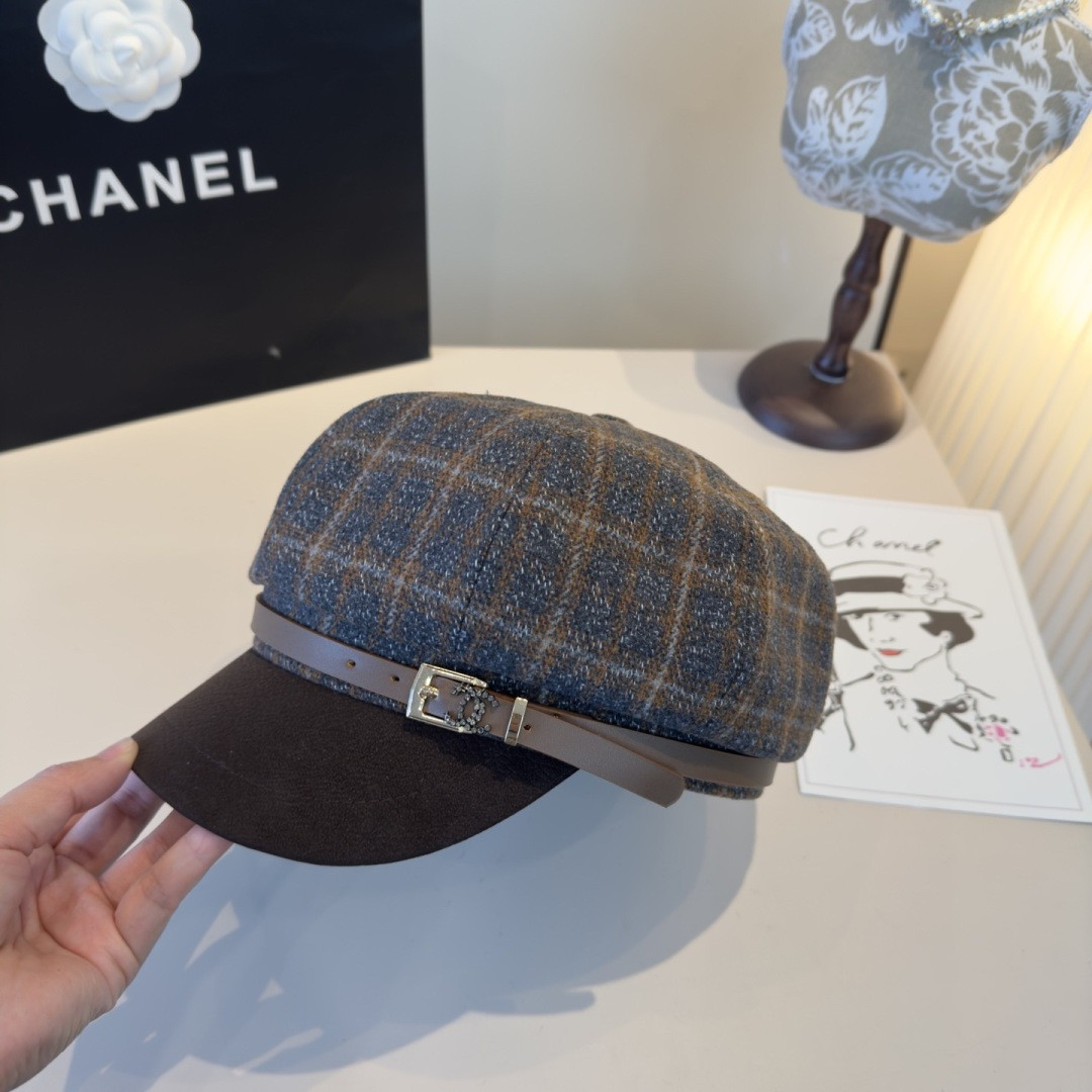 Ch*el newsboy cap 57cm head circumference