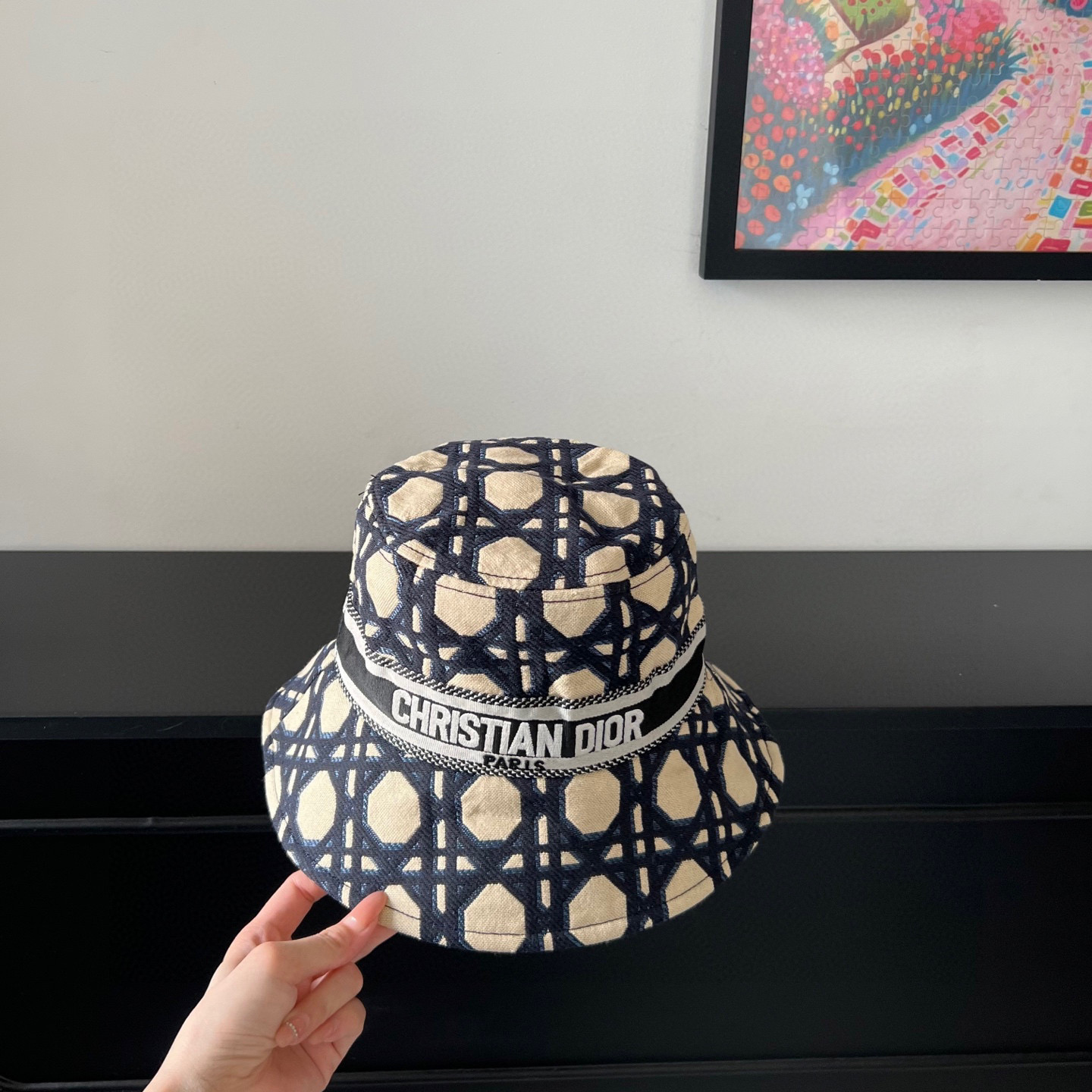 D*or bucket hat