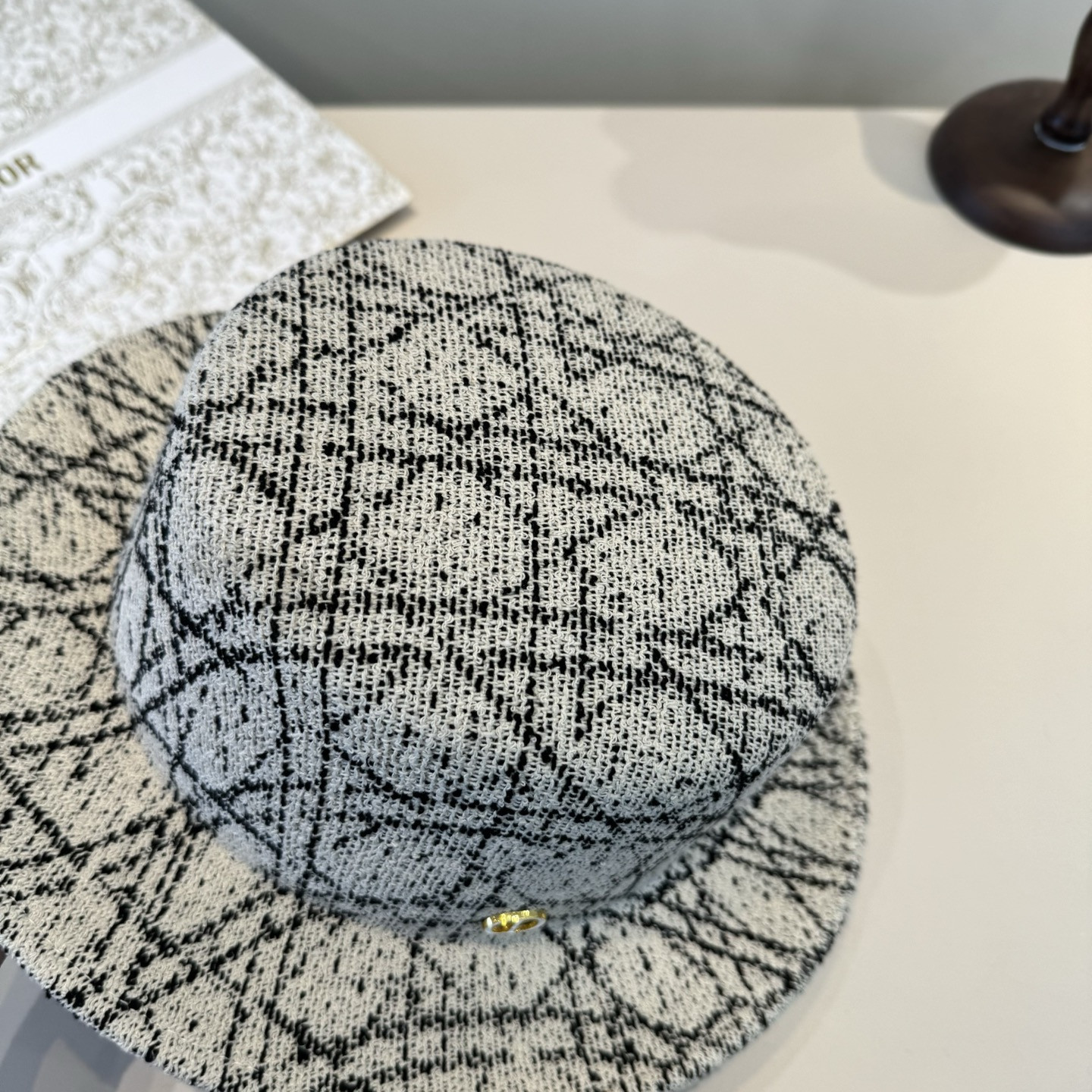D*or small brim bucket hat 57cm head circumference