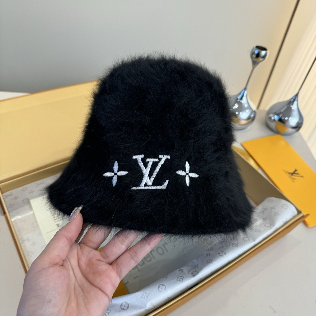 l0*is V*t0n bucket hat 57cm head circumference