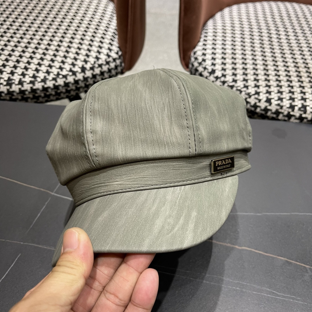 Pra*a newsboy cap