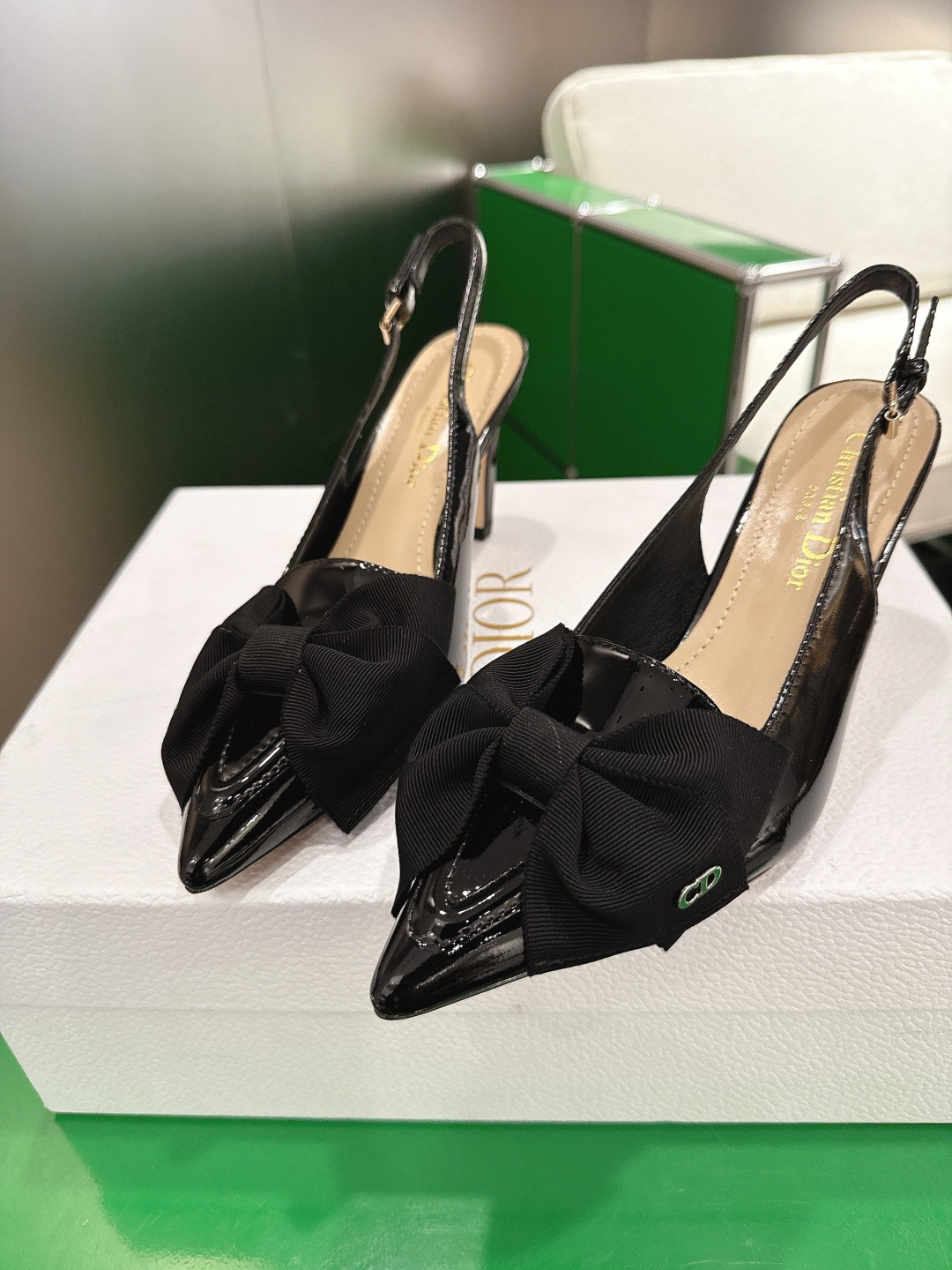 ua D*orissimo slingback pump