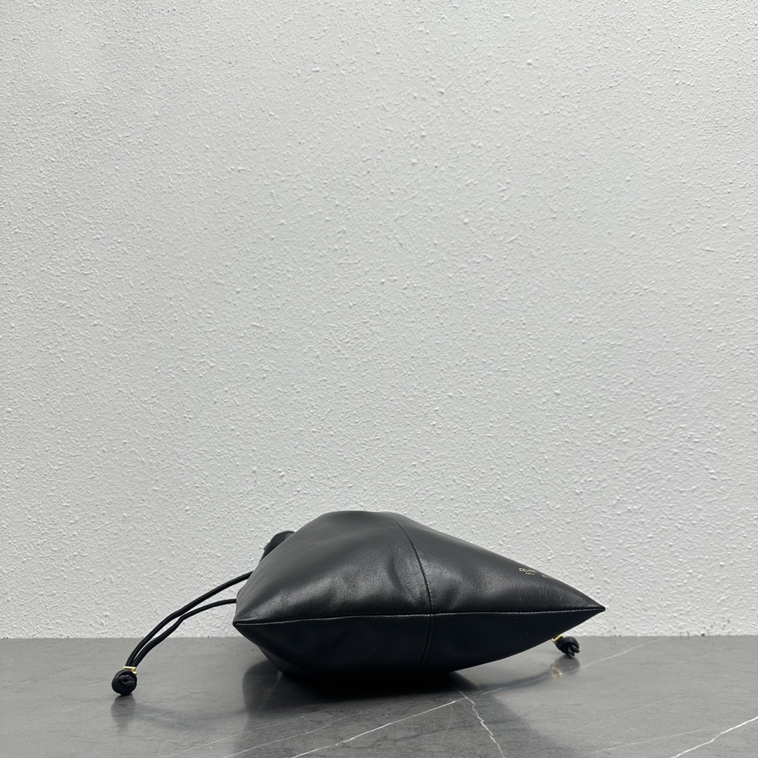 Ce**e small crystal pouch in lambskin 29x32x0.5cm