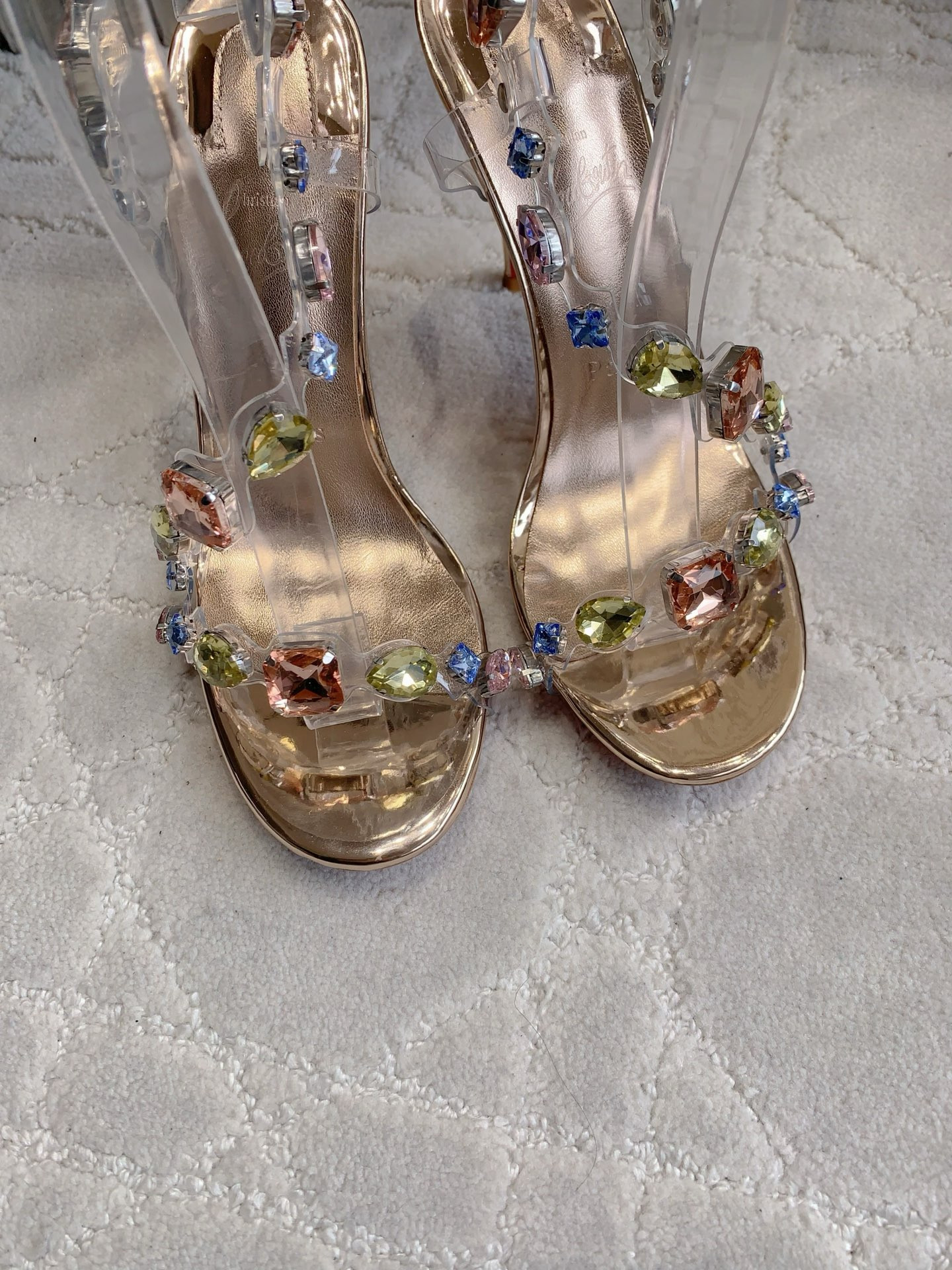 ua Ch**an louboutin rosa z jewel 9.5cm heel