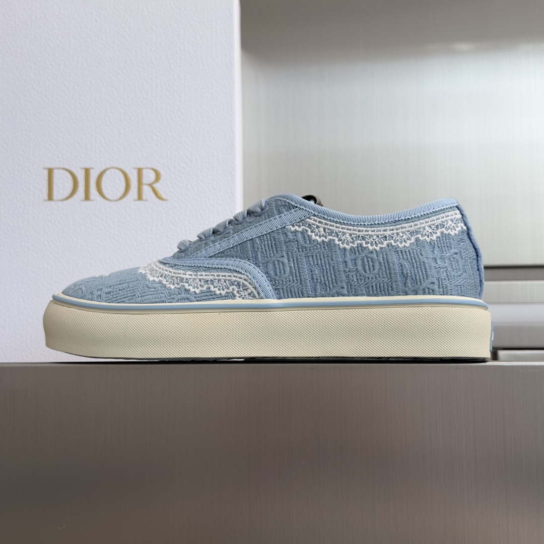 ua D*or saltwind sneaker