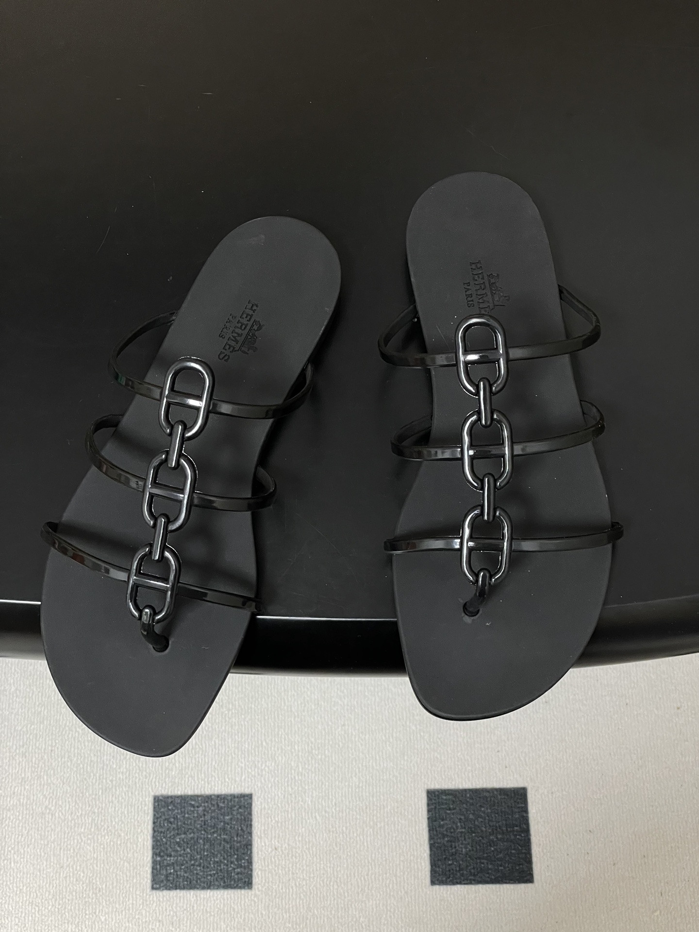 ua H**mes mykonos sandal