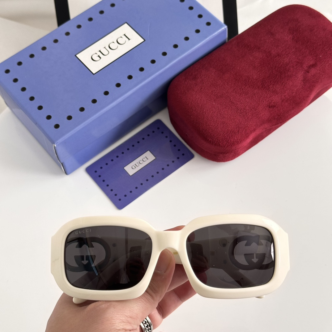 G*u*i glasses gg1782s 57-19-140