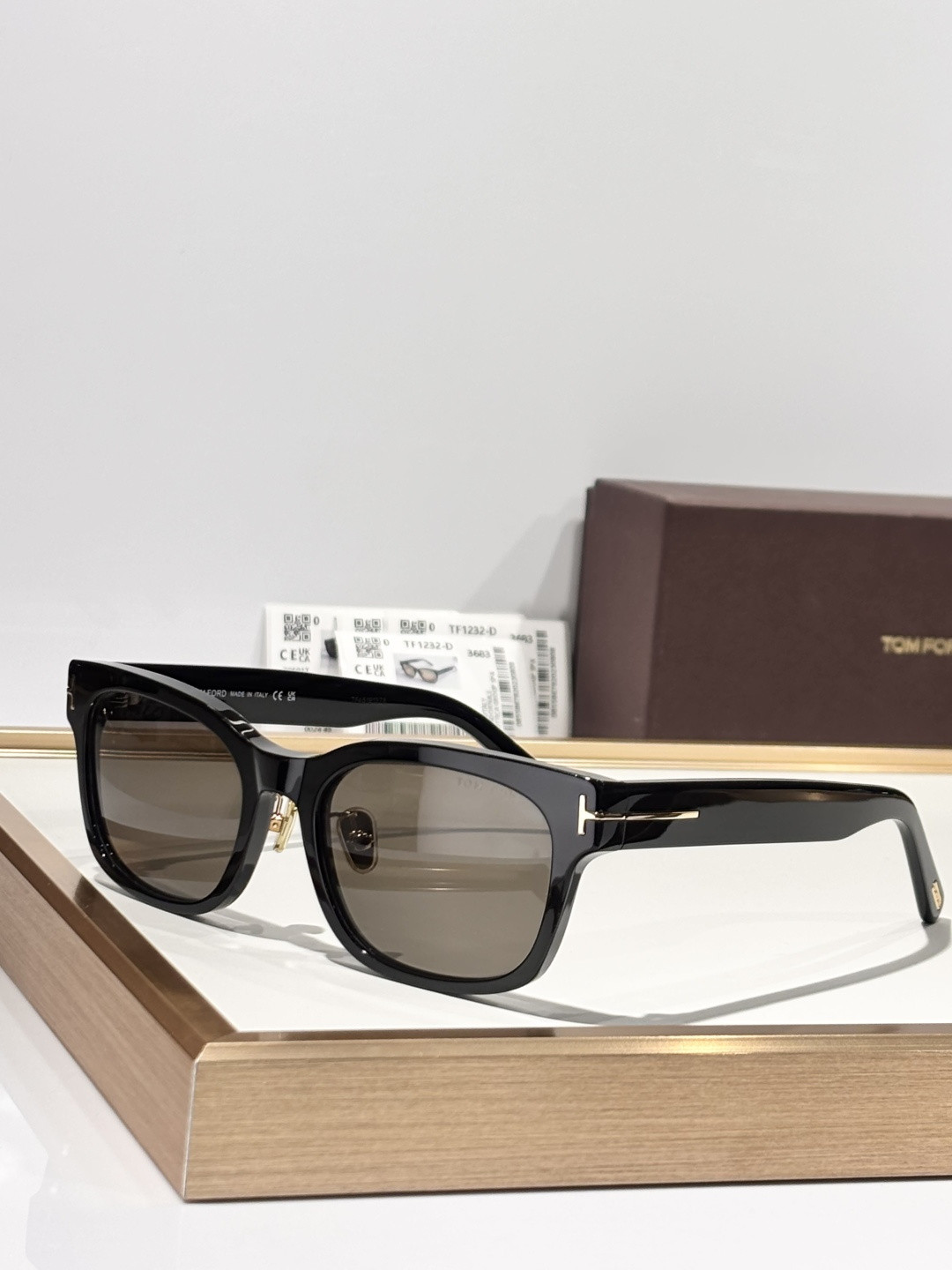 t0m F0rd glasses tf1232-d 55-19-145