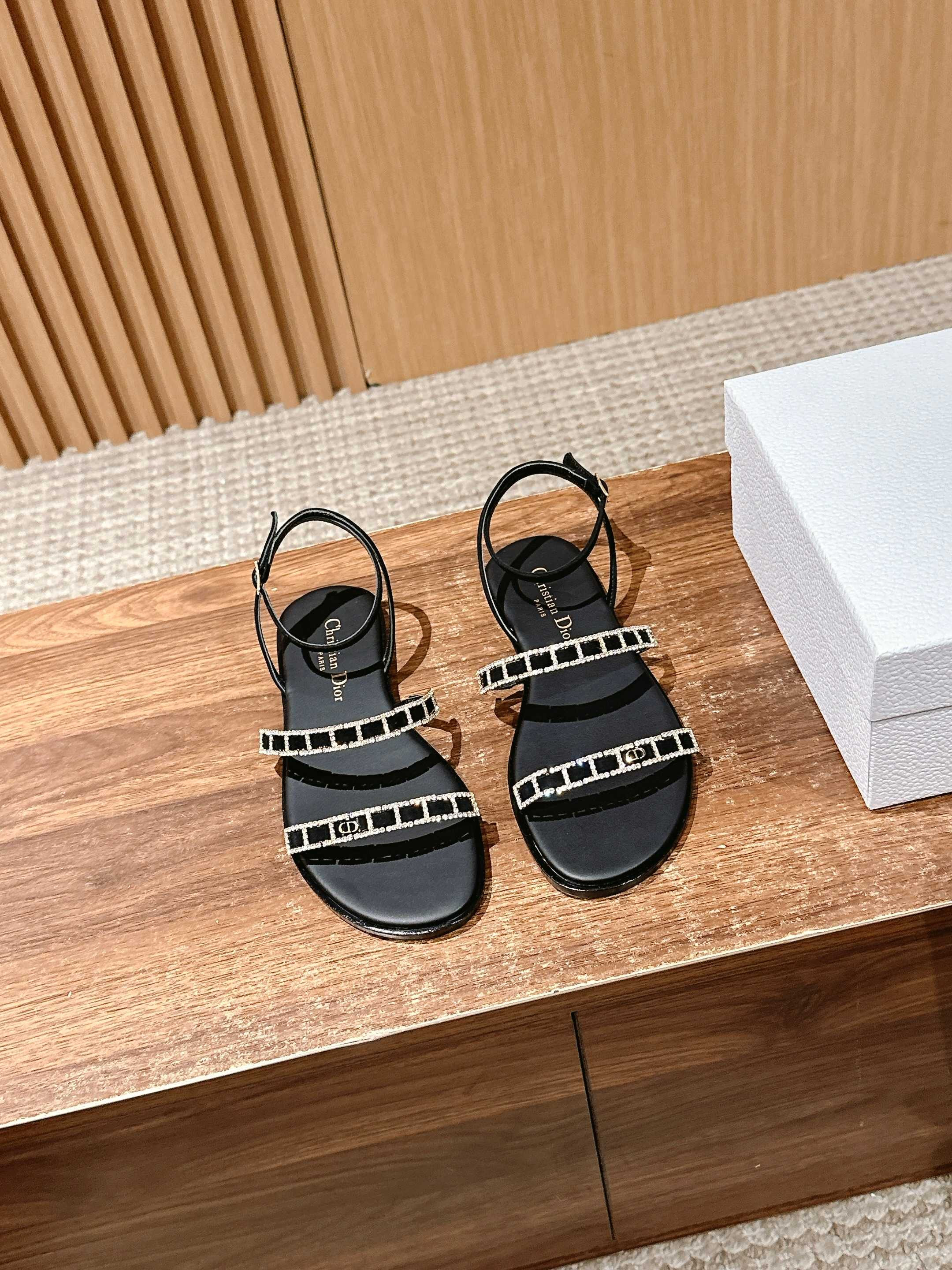 ua D*or D*orissime sandal