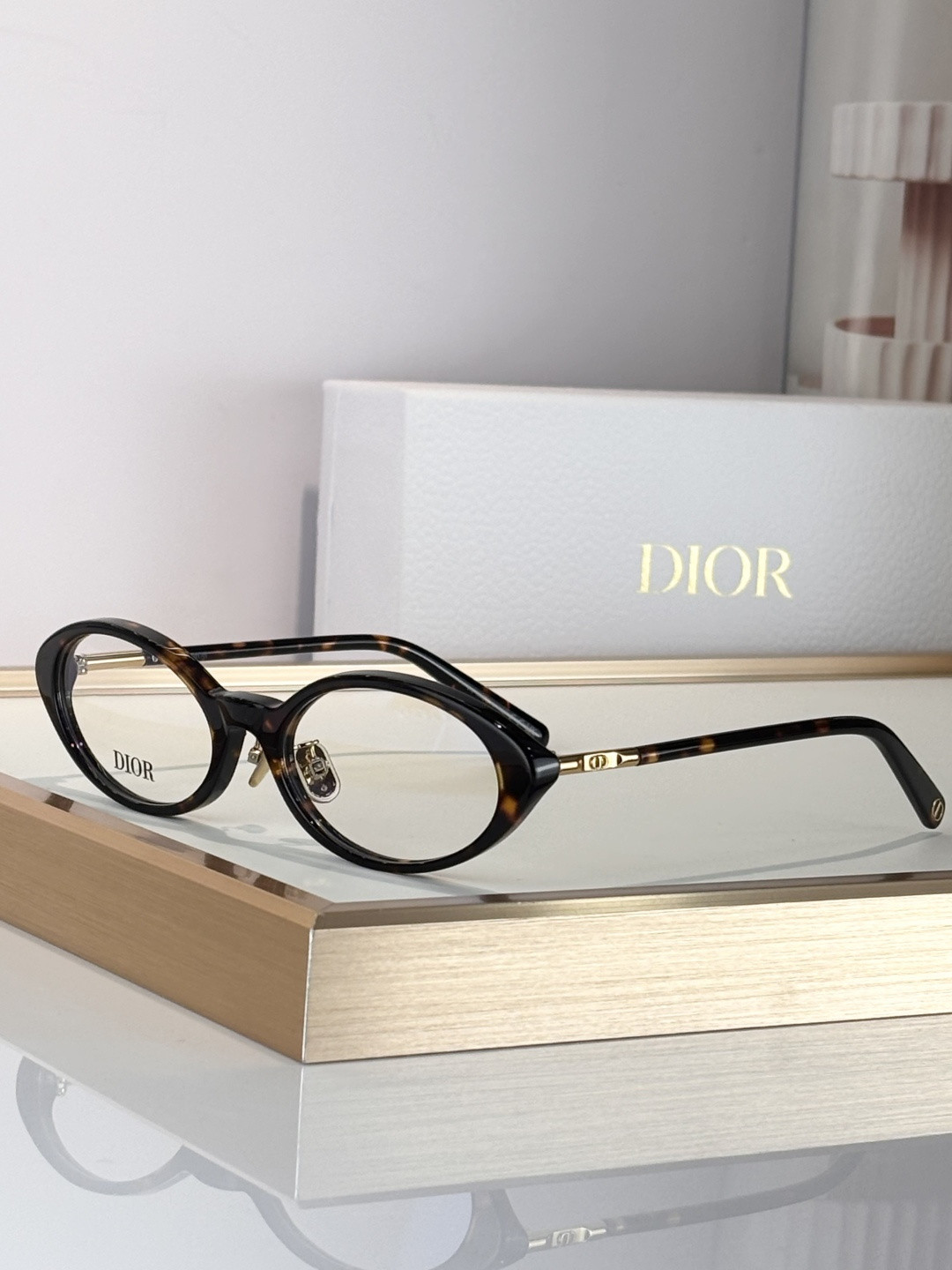 D*or glasses minicd r8f 52-17-145