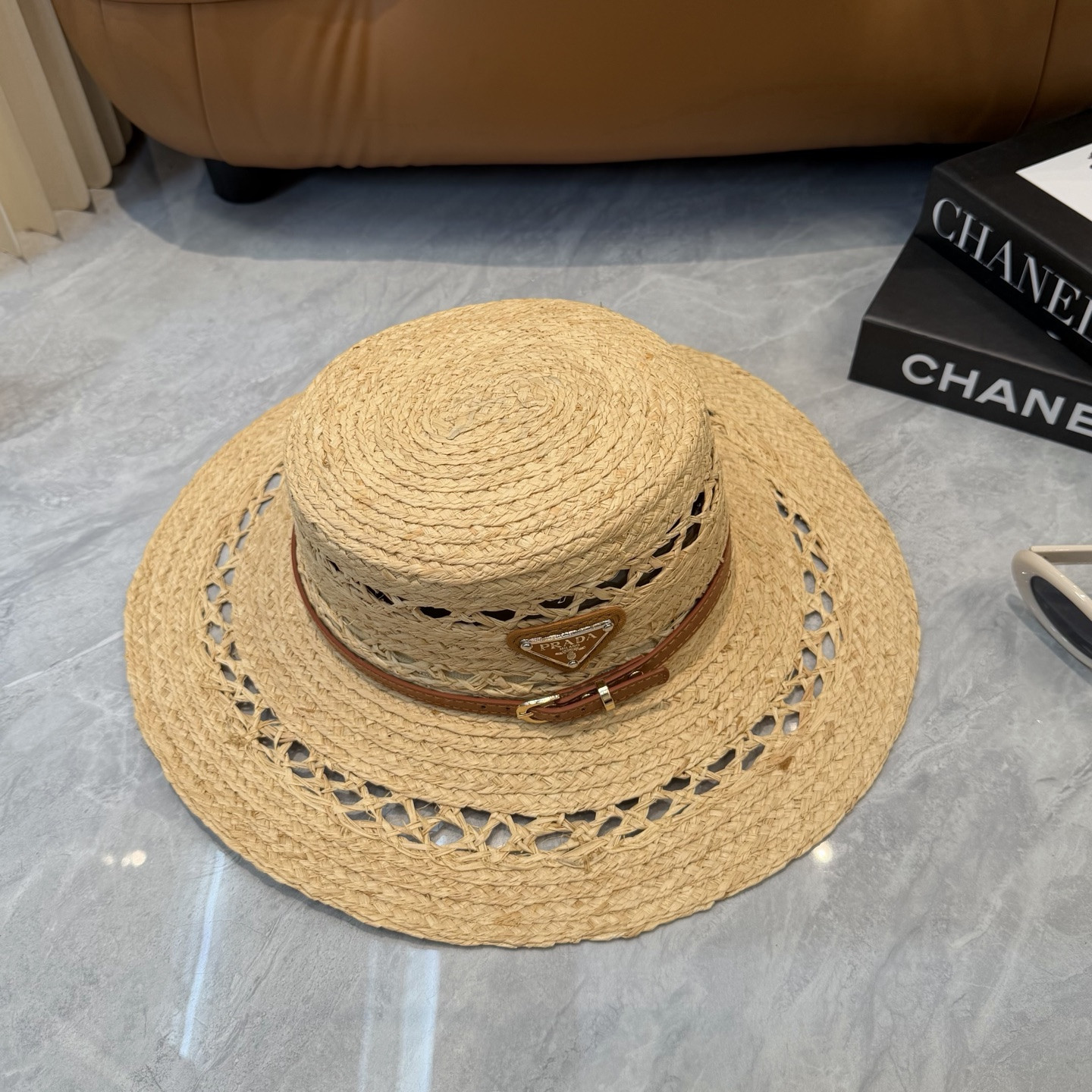 Pra*a straw hat